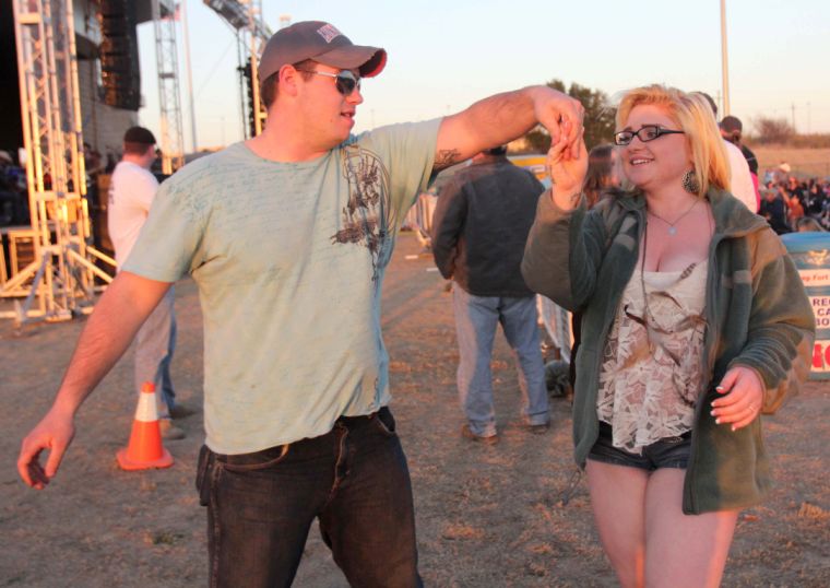 Tracy Lawrence at Fort Hood